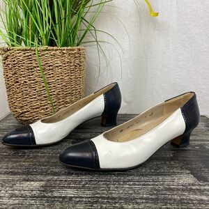 Salvatore Ferragamo Black & White Color Block Pump Shoes 9